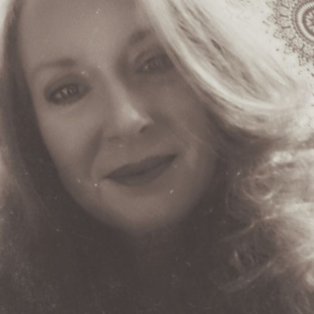 Meet your Posher, Helen